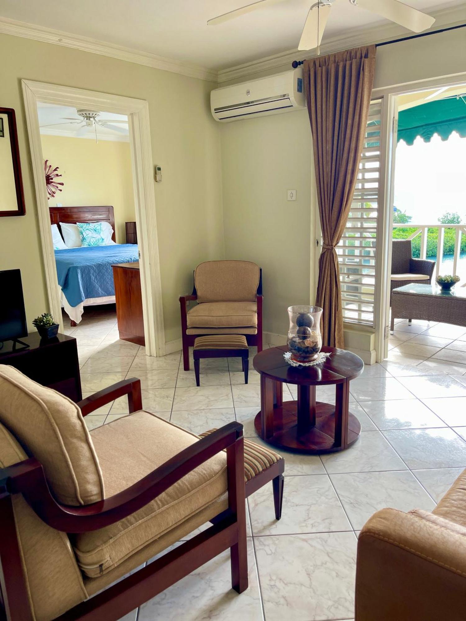 Luxury Apartments And Rooms,The Lagoons Μοντέγκο Μπέυ Εξωτερικό φωτογραφία