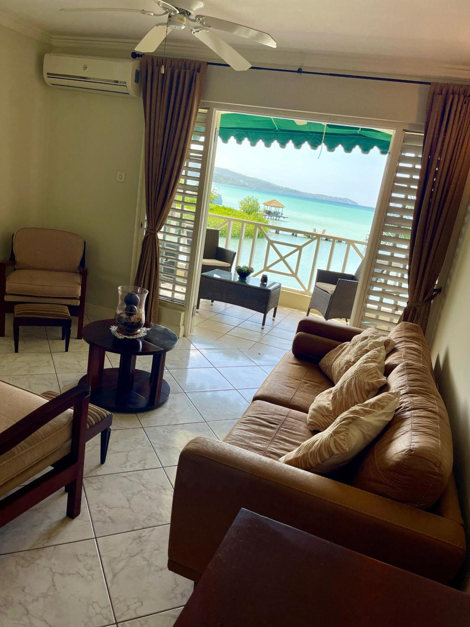 Luxury Apartments And Rooms,The Lagoons Μοντέγκο Μπέυ Εξωτερικό φωτογραφία