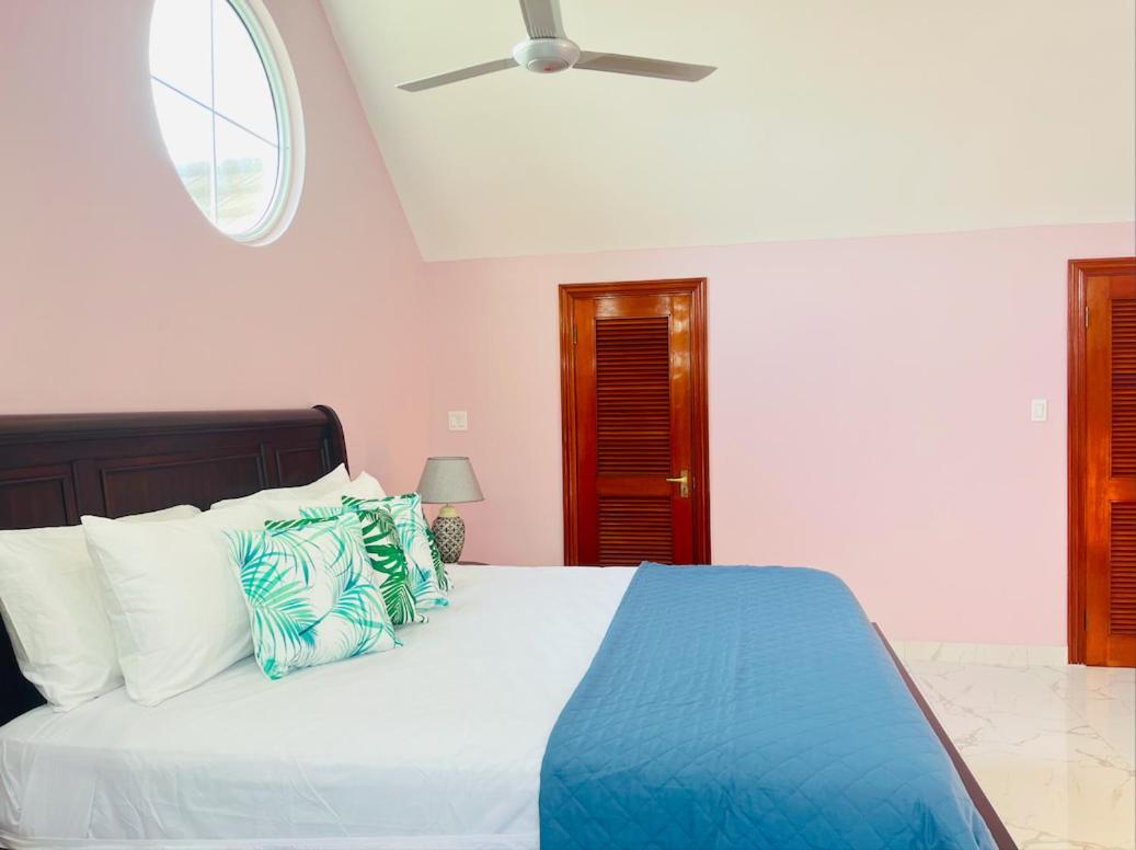 Luxury Apartments And Rooms,The Lagoons Μοντέγκο Μπέυ Εξωτερικό φωτογραφία